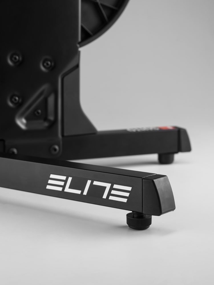 Elite SUITO-T Direktantriebstrainer – Bild 5